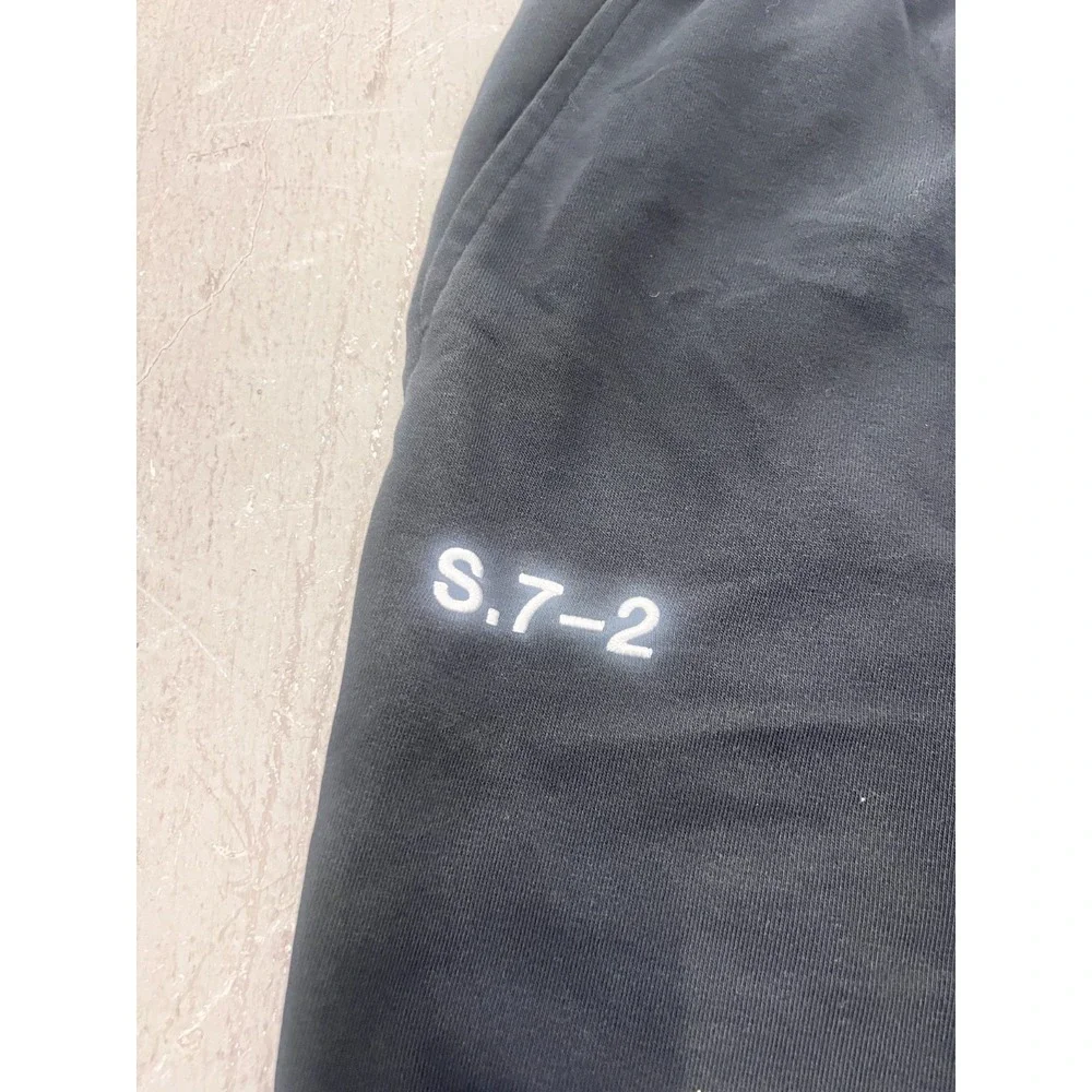 Nike Dri-FIT Studio '72 Joggers Mens Medium Black‎ Drawstring Tapered Leg Active